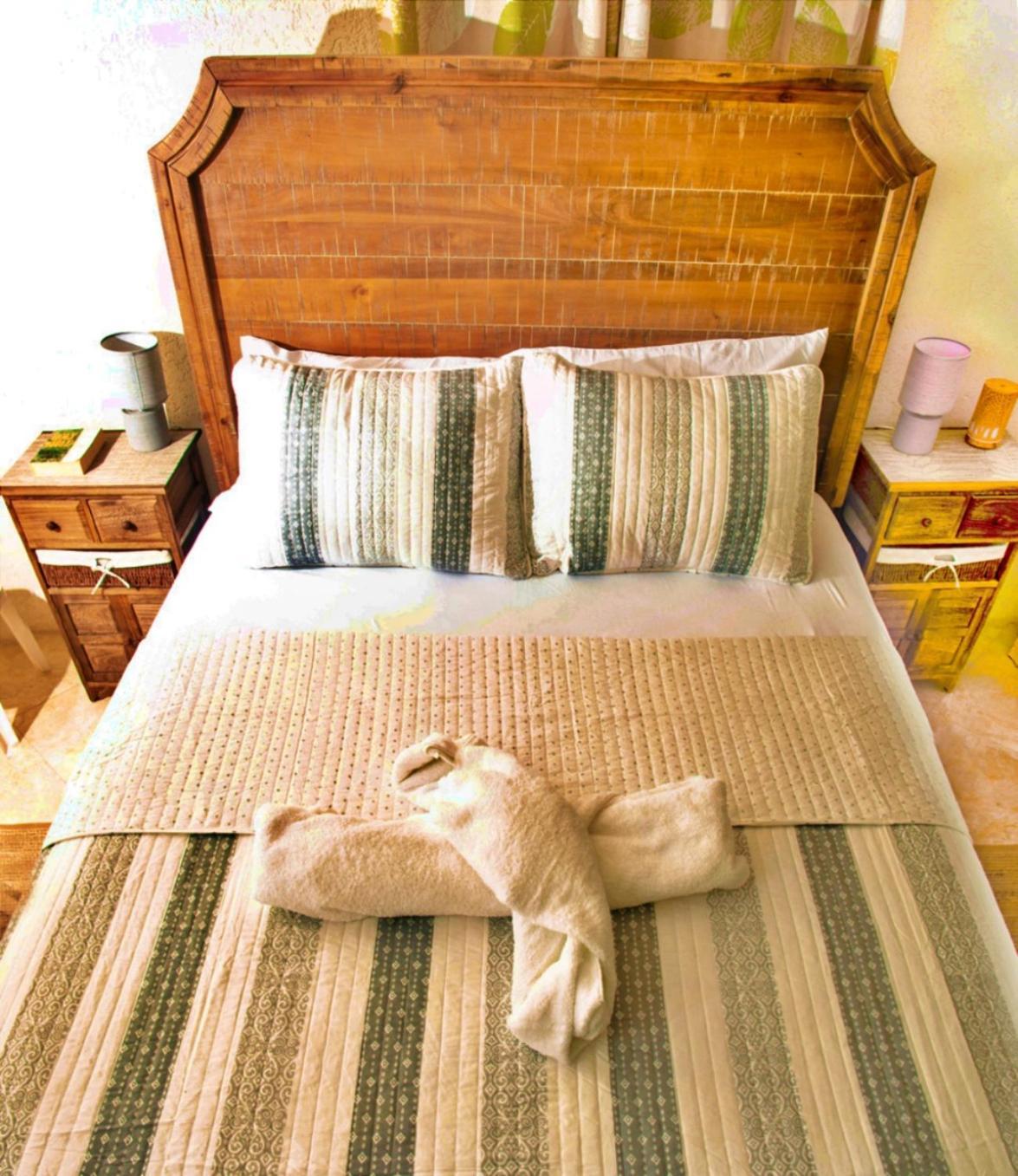 Cozy Modern Upstairs 2 Bed A/C Apt Near 2 Everything Saint Phillip Exterior foto